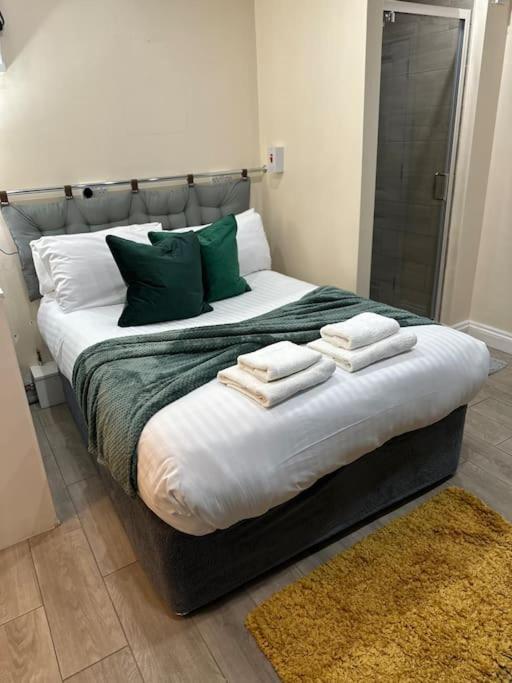 Cosy One Bedroom Flat Jq *
